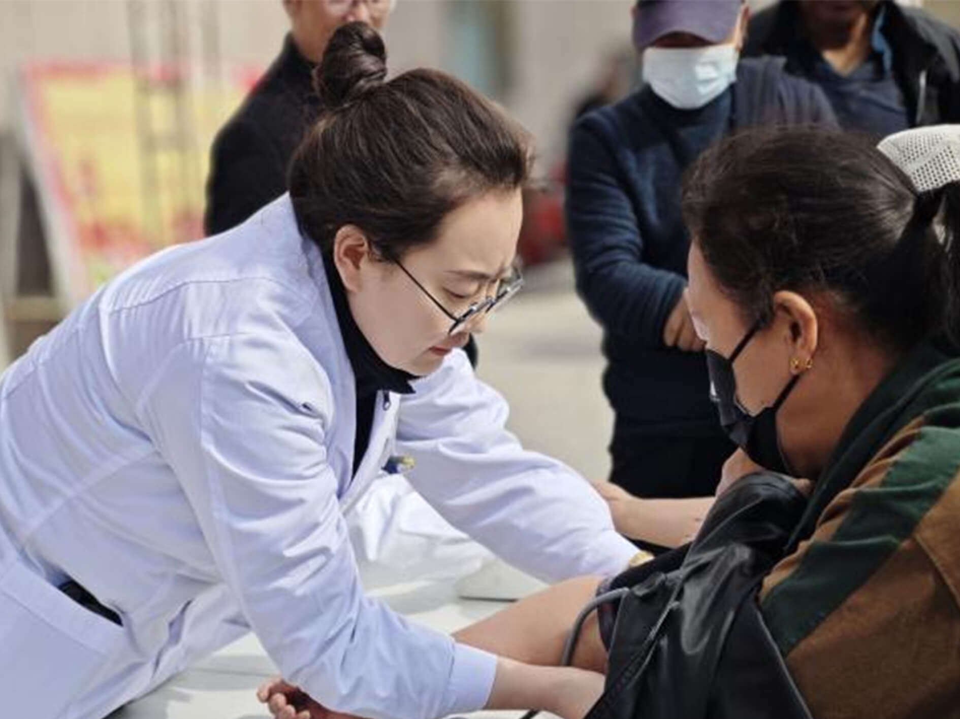 心系公益 生生不息 | 以愛(ài)為名，他們是健康路上最溫暖的“追鋒者”